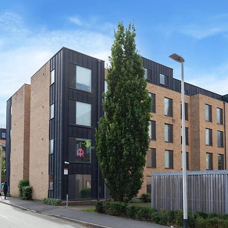 Students Only - Kendrick Hall In Reading Exterior photo